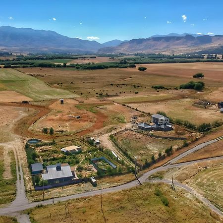 Arriba La Luna - Ecovilla Rural Trevelin Exterior photo